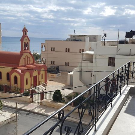 Varmy Ierapetra  Luaran gambar